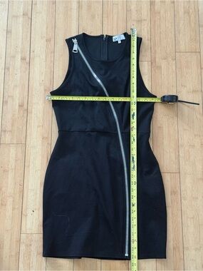 by the way. Black Asymmetrical Exposed Zipper Mini Dress Size M